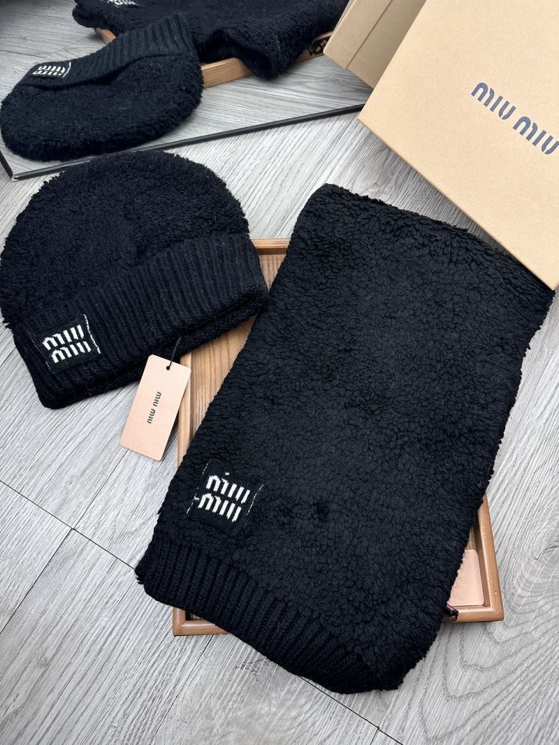 Miu Miu Caps Scarfs